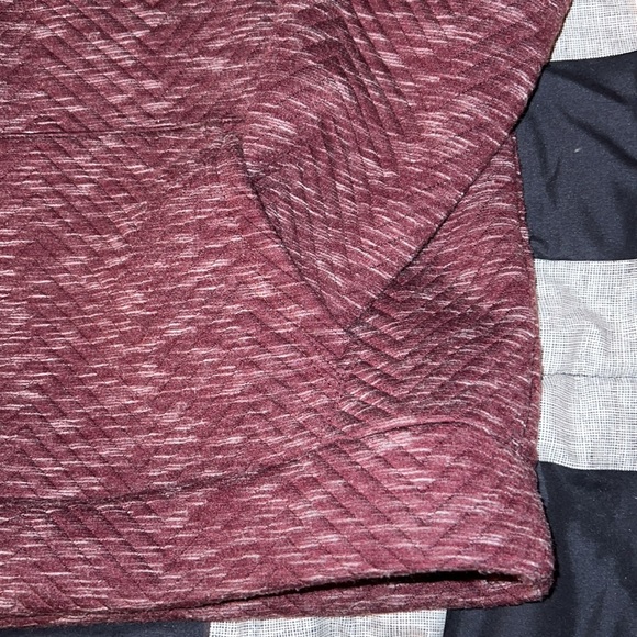 Michelle Mae heathered eggplant quilted quarter button medium - Picture 3 of 4